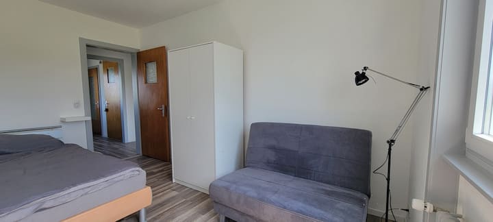 غرفة النوم 2