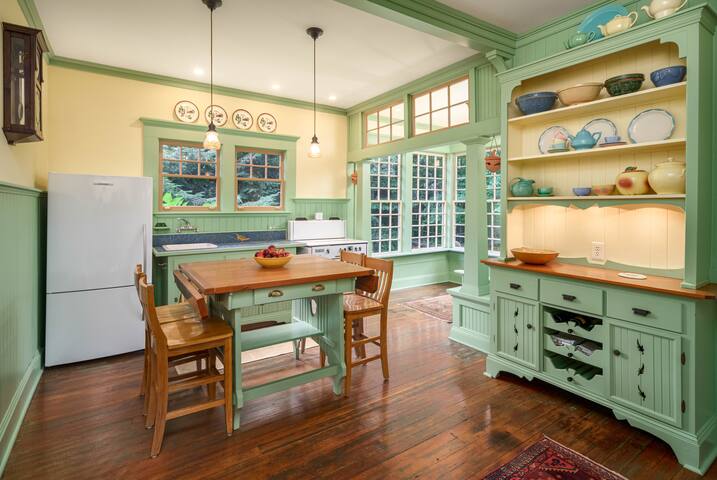 Come Home To A Place You’ve Never Been Before gallery image 5