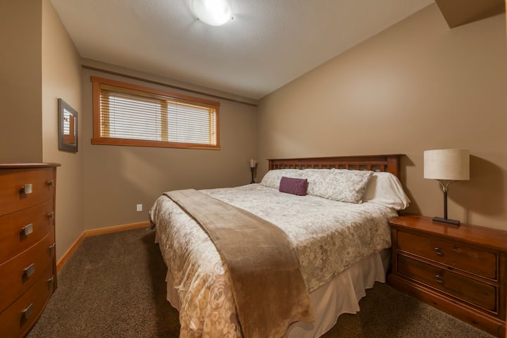 Chambre des maîtres : lit king