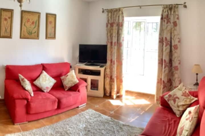 Private Villa With Solar Heated Swimming Pool - Chiclana de la Frontera