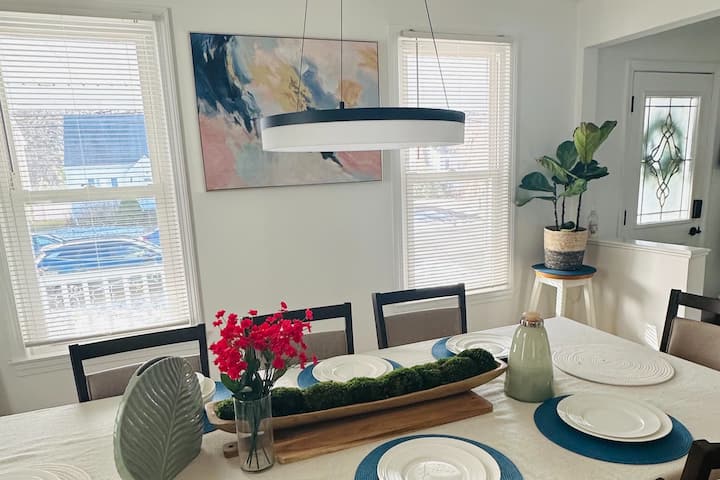 Bright & Stylish Cozy Room - Bridgeport, CT