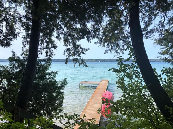 Vintage Lakefront Cottages on Torch Lake Bellaire Cottages for Rent