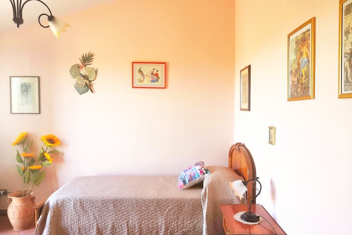 Single Bedroom
