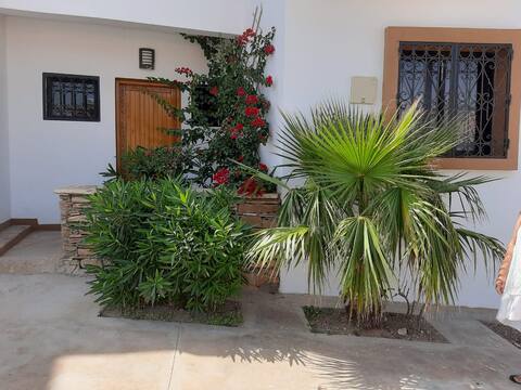 Tigmi Nezha : Whole individual house on 3 levels
