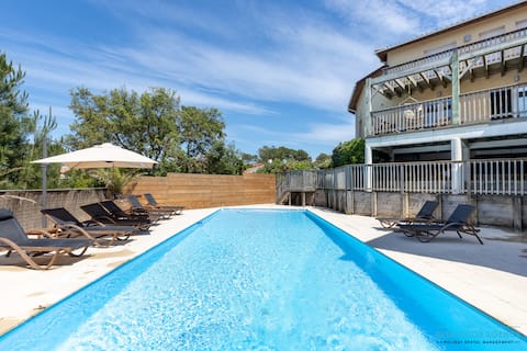 Gallery Villa with heated Pool