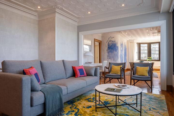 Belle Epoque on the Seafront by DonosRent gallery image 4