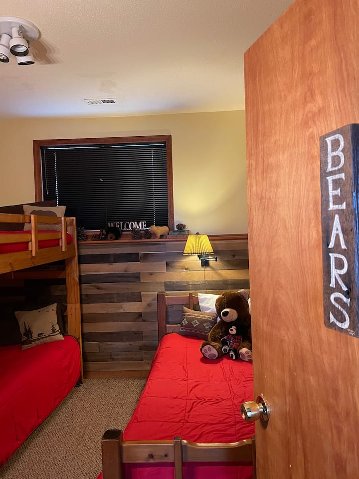 საძინებელი 4