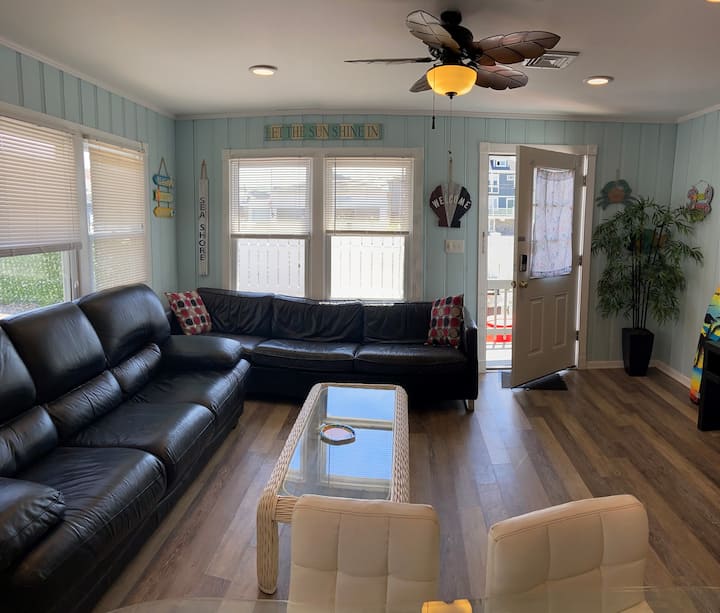 Wow. Great Location, 4-bedrm, 2-bathrm, Beach Blk - Lavallette, NJ