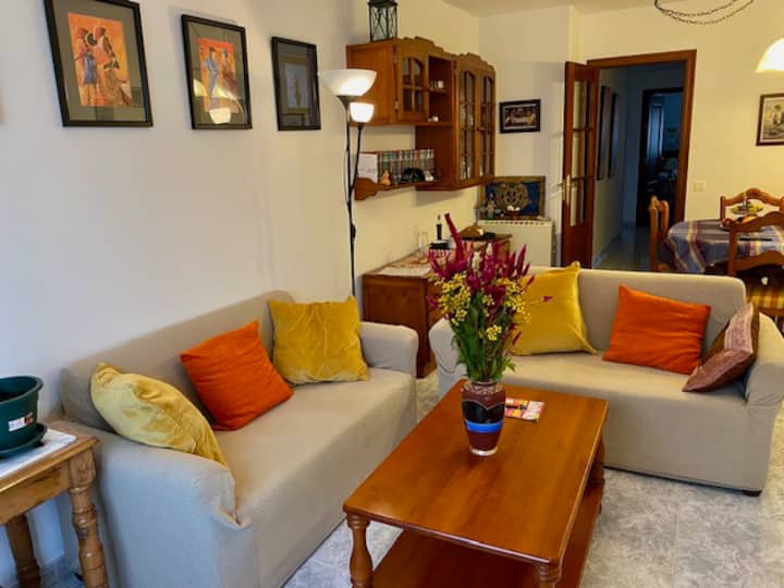 Cozy and comfortable apartment in  Noia