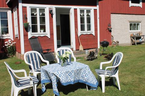 Rural and cozy cottage near the sea.