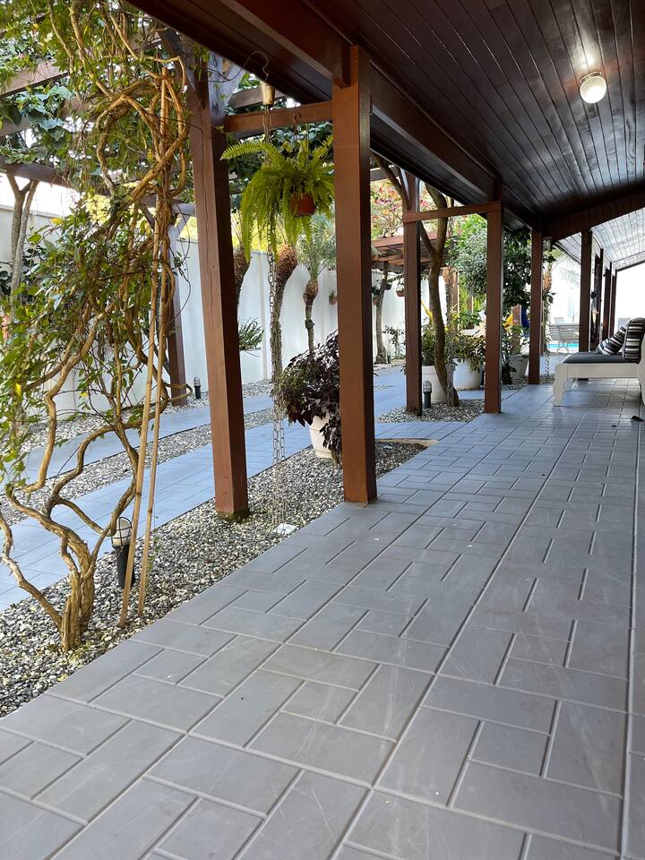 A beautiful cottage in Balneario Camboriú