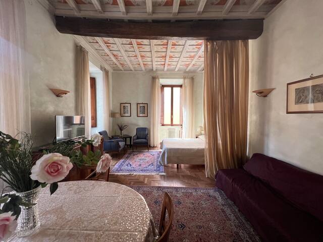 Domus Minervae Executive Pantheon gallery image 2