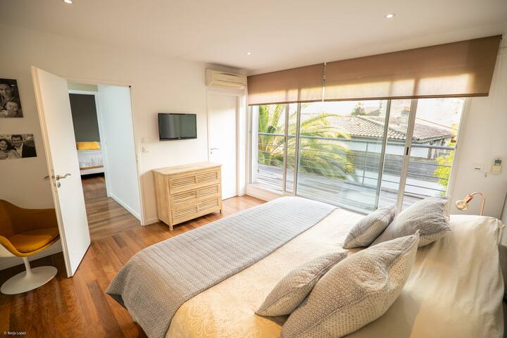 Superbe maison d’architecte(clim) Piscine, Spa Pro gallery image 3