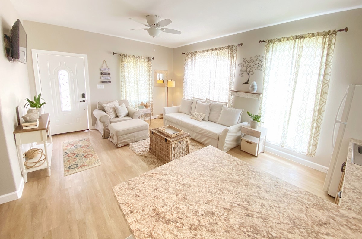 Villa # 1 Living Room 