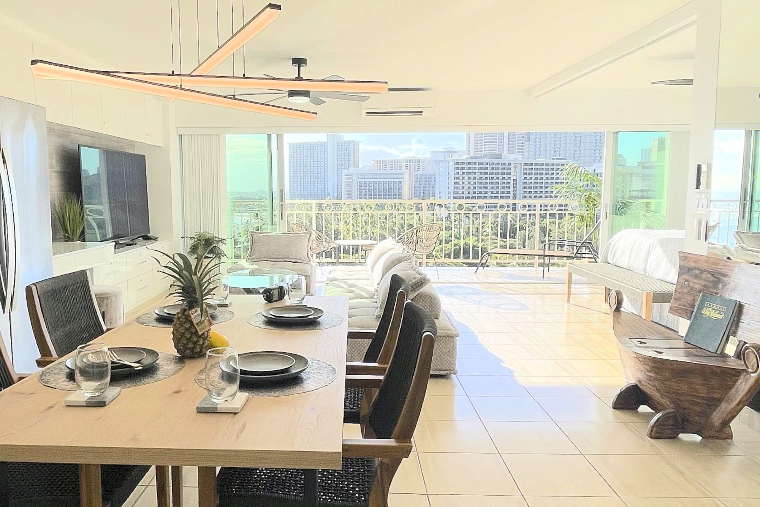 Condo in Honolulu · ★4.89 · 1 bedroom · 1 bed · 1 private bath - Image 6