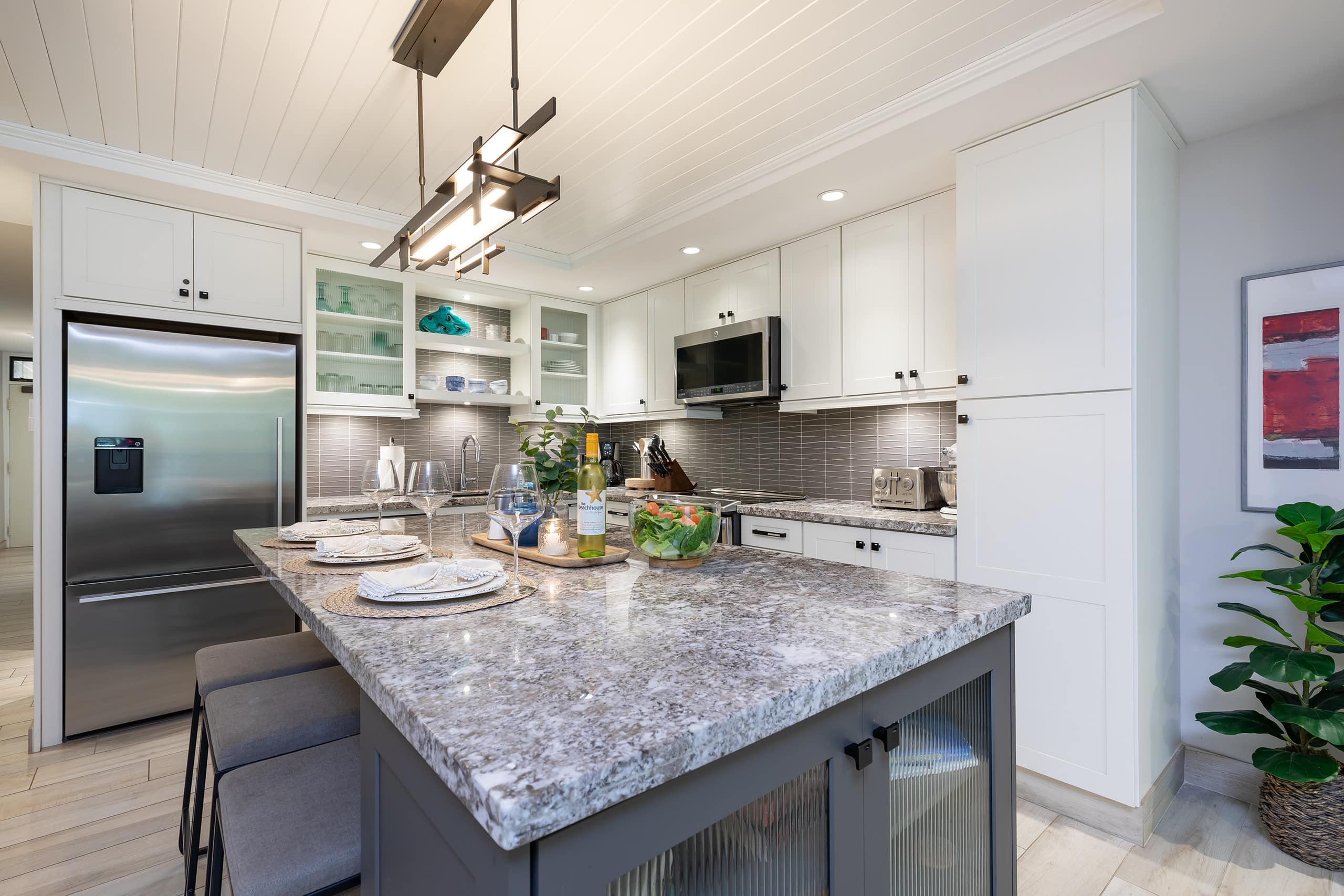 Condo in Kihei · ★4.92 · 1 bedroom · 3 beds · 2 private baths - Image 5