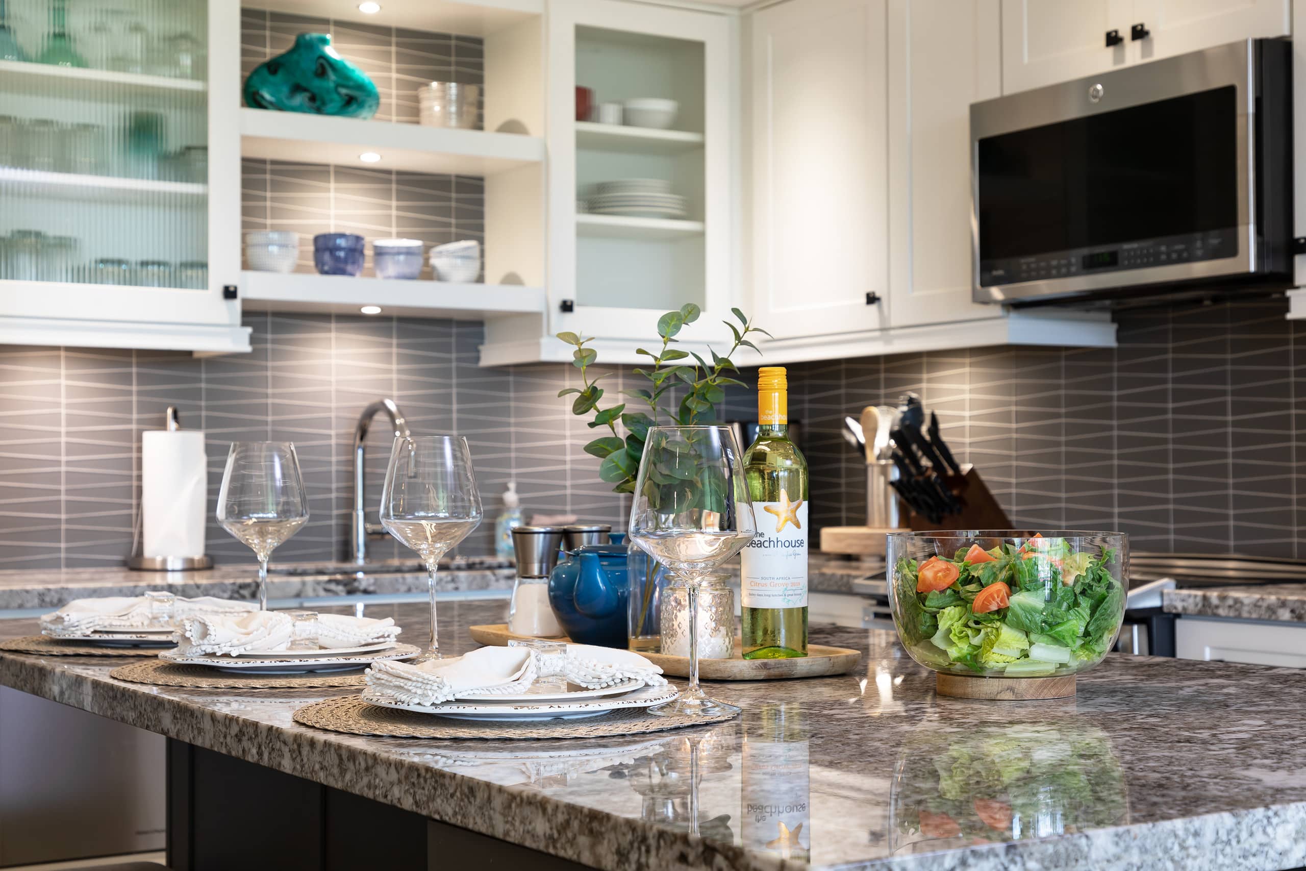Condo in Kihei · ★4.92 · 1 bedroom · 3 beds · 2 private baths - Image 6