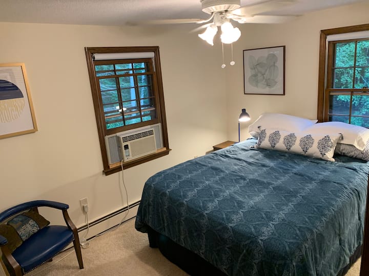 غرفة نوم ثانية ، سرير كوين