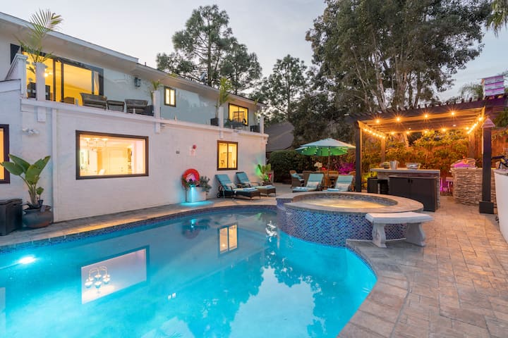 Luxury Resort new custom 5* AC Private Pool & Spa