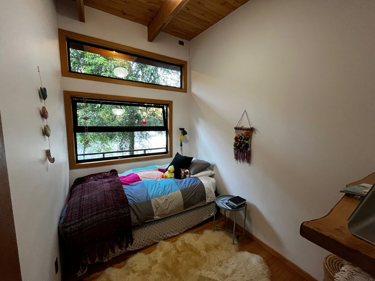 Bedroom 2 - with trundle bed