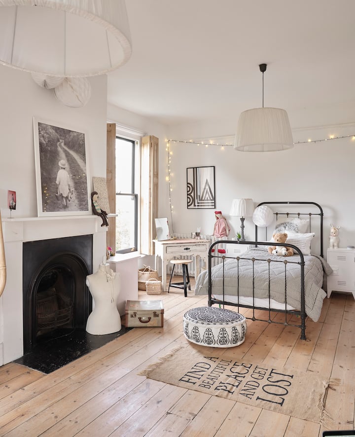 儿童三人间卧室
（双层床拍摄完毕）