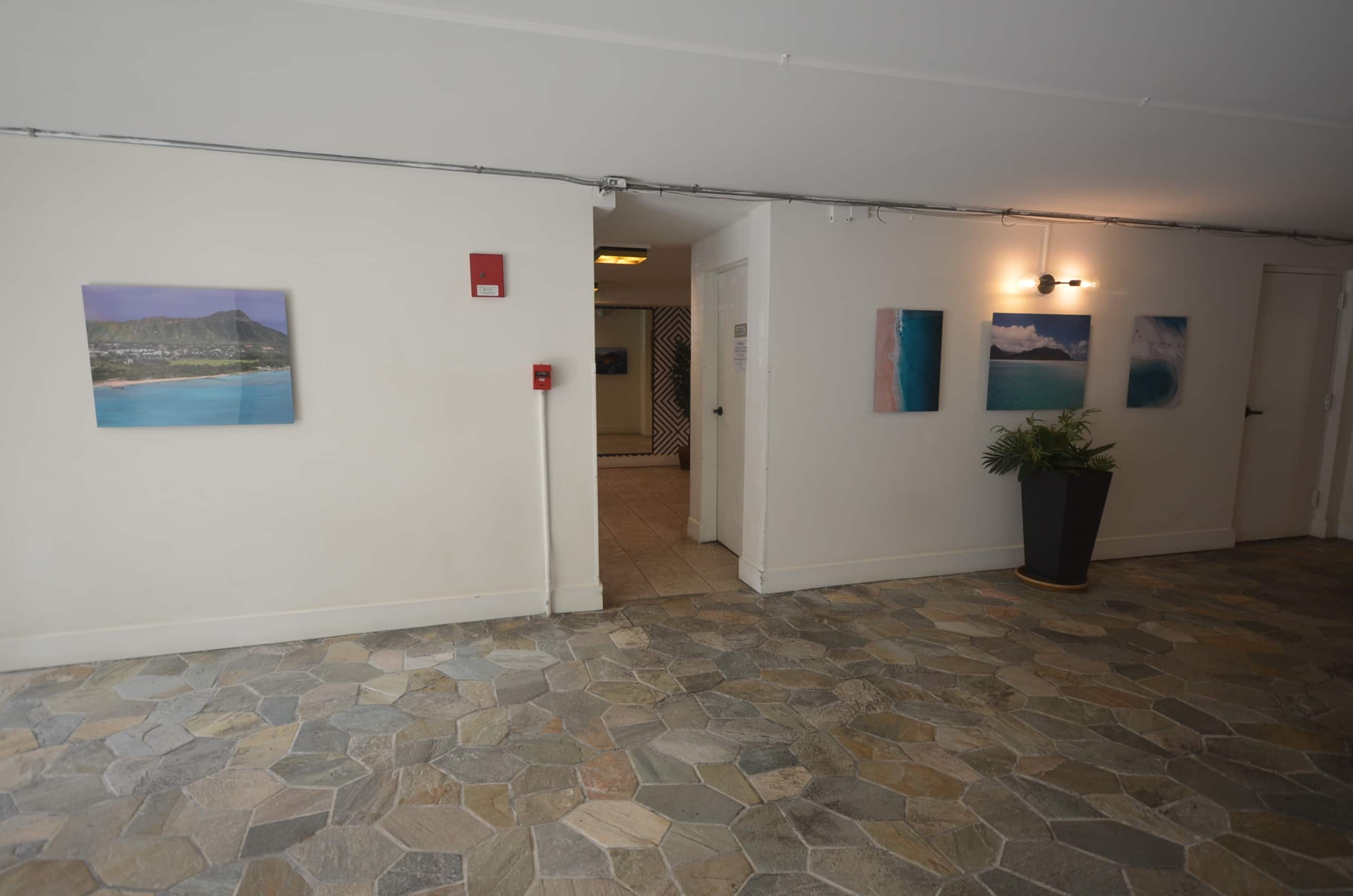 Condo in Honolulu · ★4.54 · Studio · 2 beds · 1 private bath - Image 2