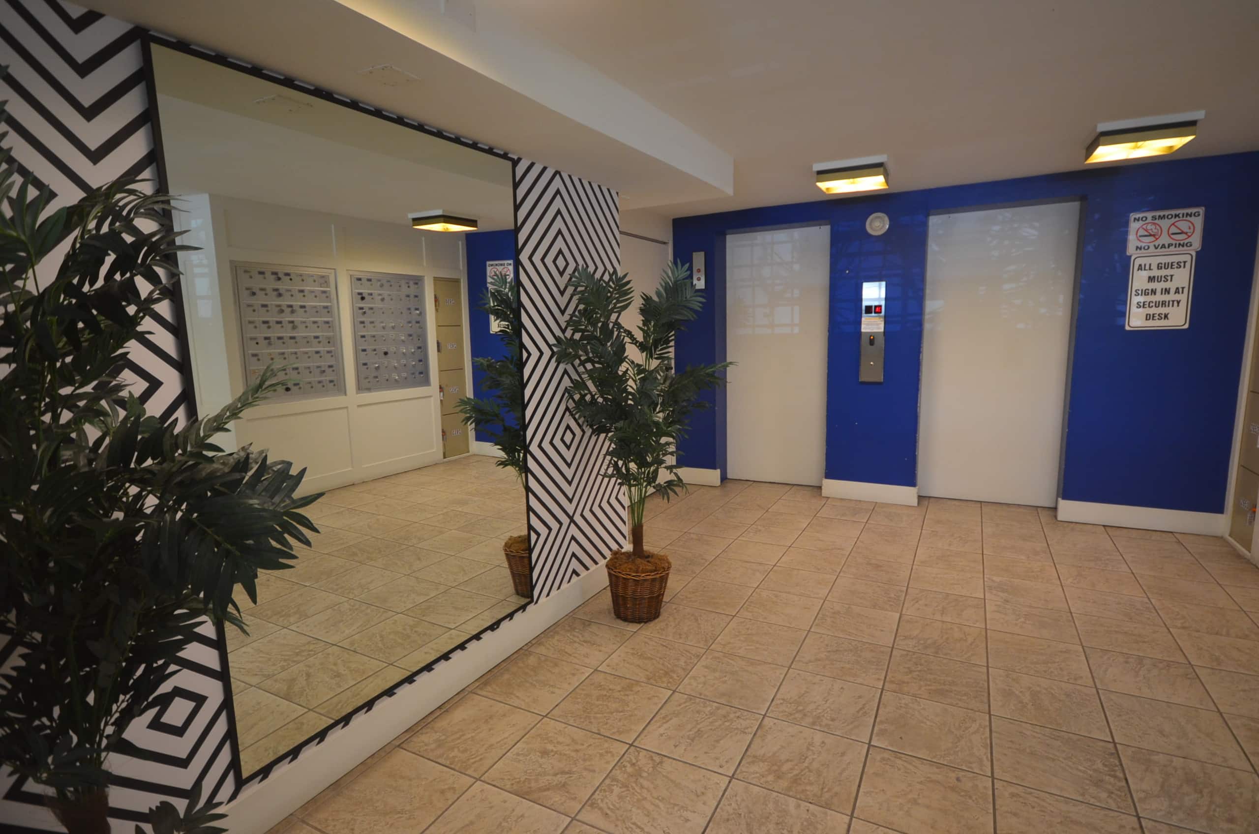 Condo in Honolulu · ★4.54 · Studio · 2 beds · 1 private bath - Image 3