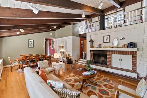 Spacious home with vintage character