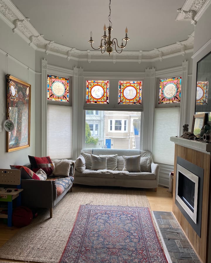 Beautiful Classic Victorian With A Modern Touch - San Francisco, CA