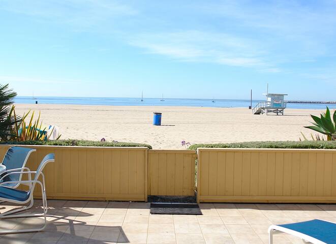 LAX Beachhouse – Luxury On The Sand and Near LAX gallery image 3