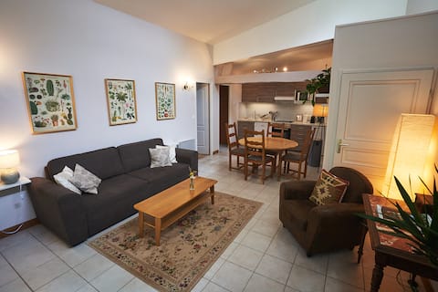 LA GRANGE ROUGE, 3-star cottage with pool