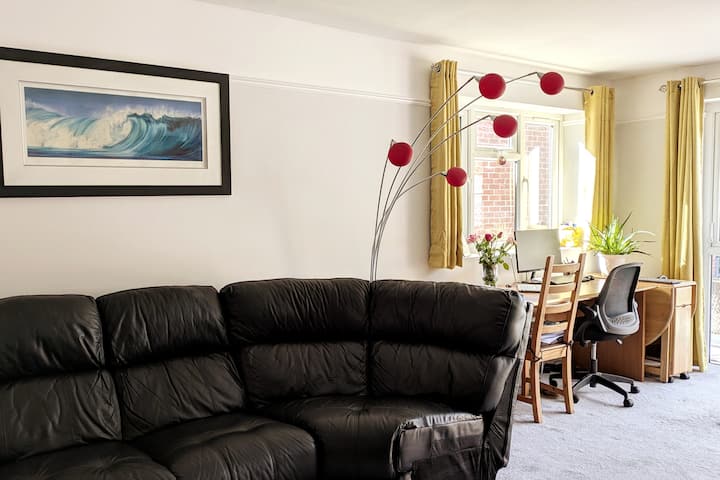 Peaceful Sunny House With Garden & Parking - Sandbanks