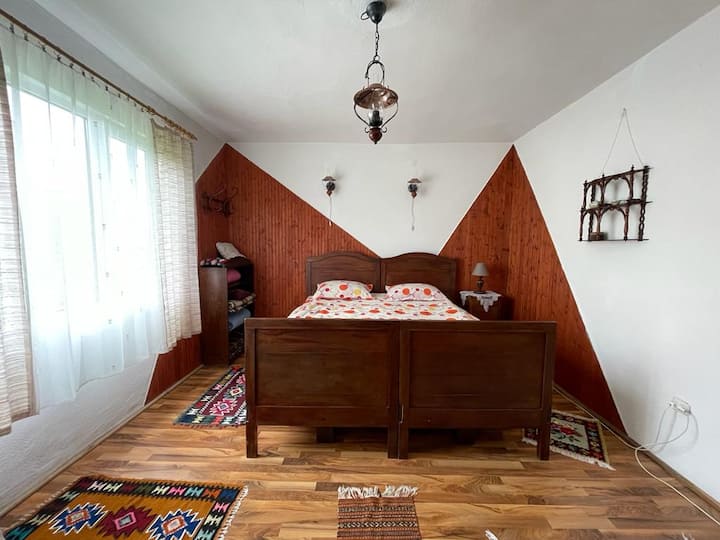 「La Dracula」卧室，位于一楼