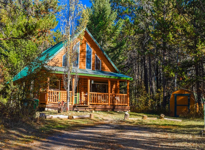 Log Cabin in Donnelly Idaho Cabins for Rent in Donnelly, Idaho