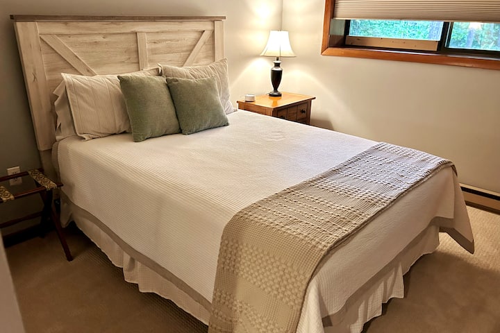 Cama doble tamaño queen