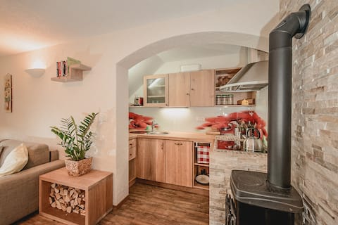 Holiday House with Fireplace & Sauna|Nature Escape