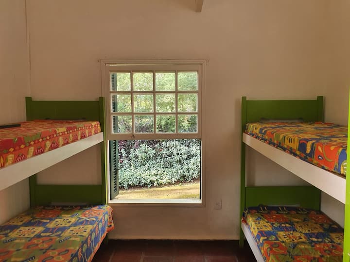 Dhomë me 2 krevate marinari