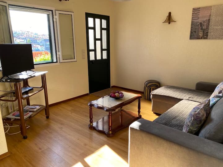 Traditional House - Beach | Gardens | Parking - Madeira