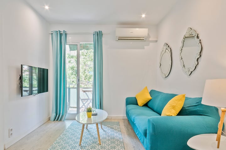 Stylish 3Br Apt with Balcony