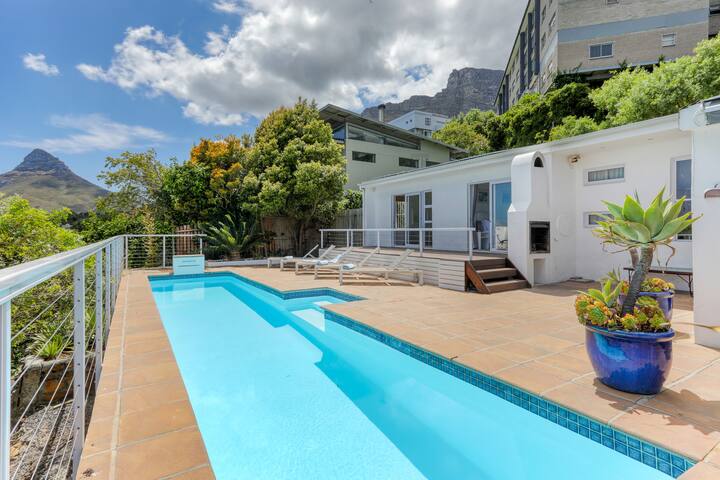 Rontree Camps Bay – Home with Pool & Ocean Views gallery image 2