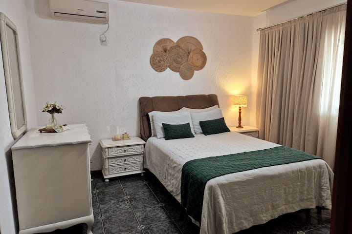 غرفة النوم 1