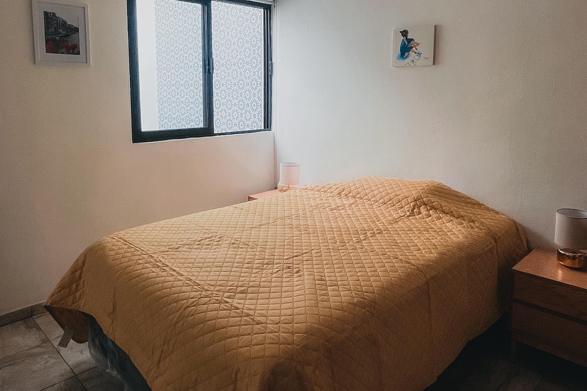 საძინებელი 1