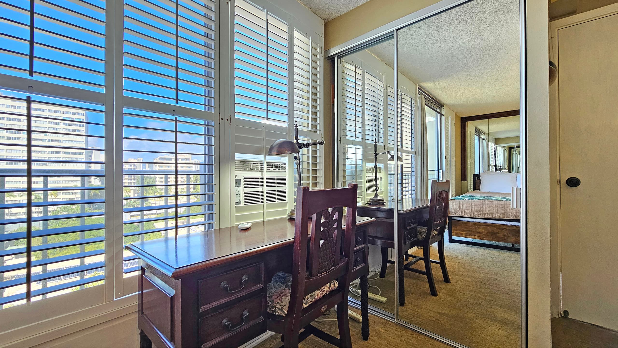 Condo in Honolulu · ★4.36 · 1 bedroom · 1 bed · 1 private bath - Image 21