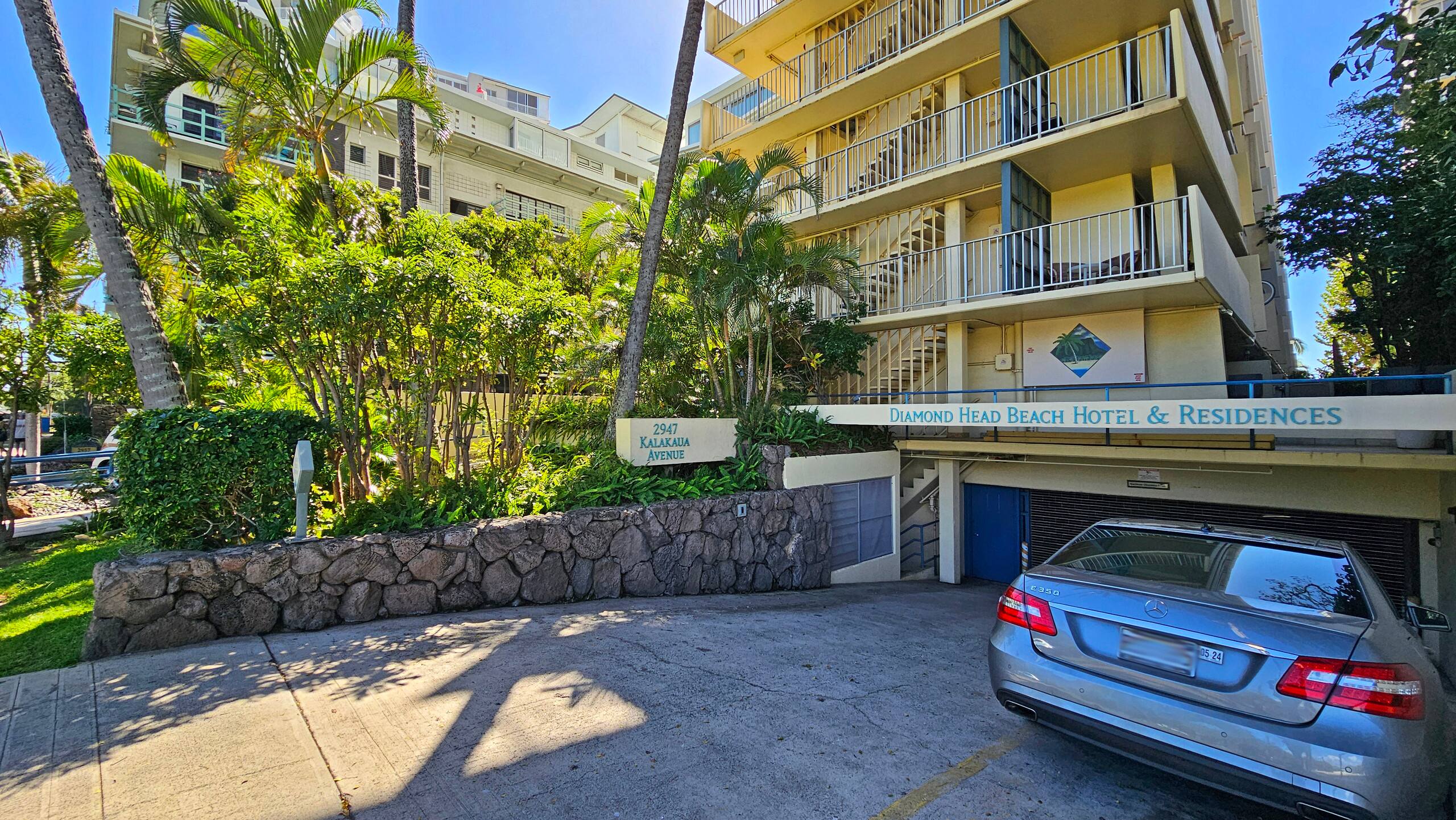 Condo in Honolulu · ★4.36 · 1 bedroom · 1 bed · 1 private bath - Image 32