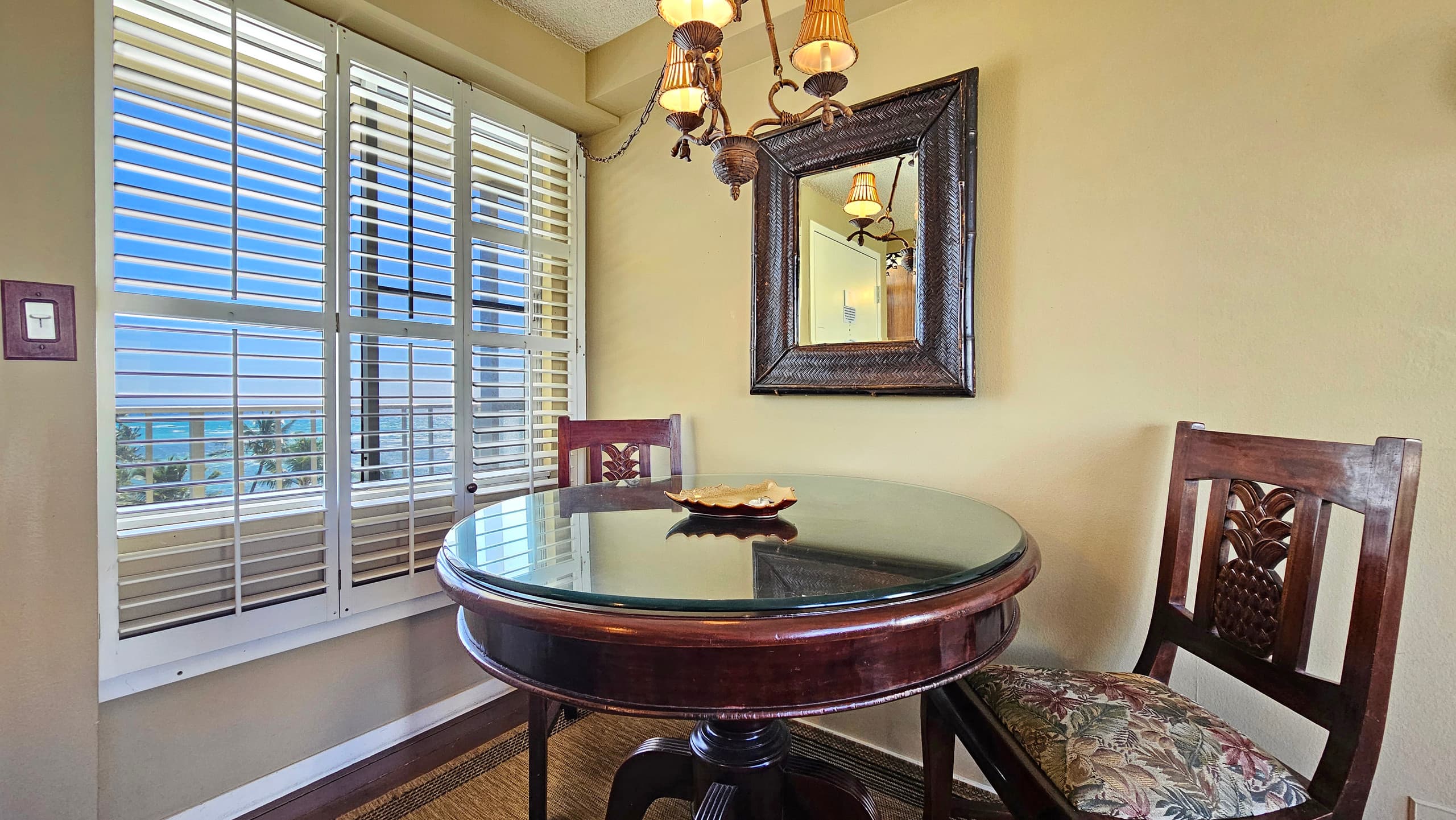 Condo in Honolulu · ★4.36 · 1 bedroom · 1 bed · 1 private bath - Image 14