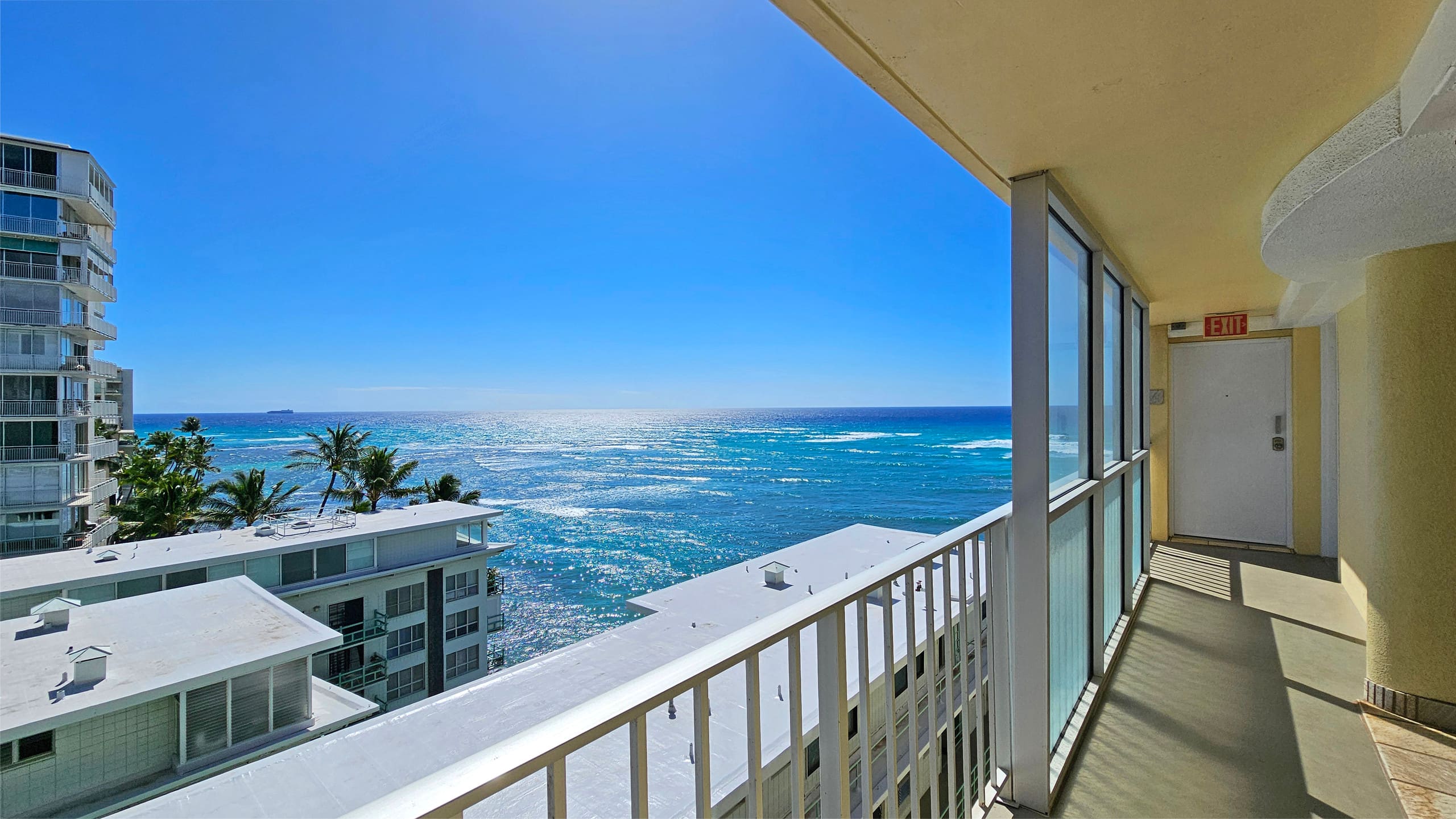 Condo in Honolulu · ★4.36 · 1 bedroom · 1 bed · 1 private bath - Image 1