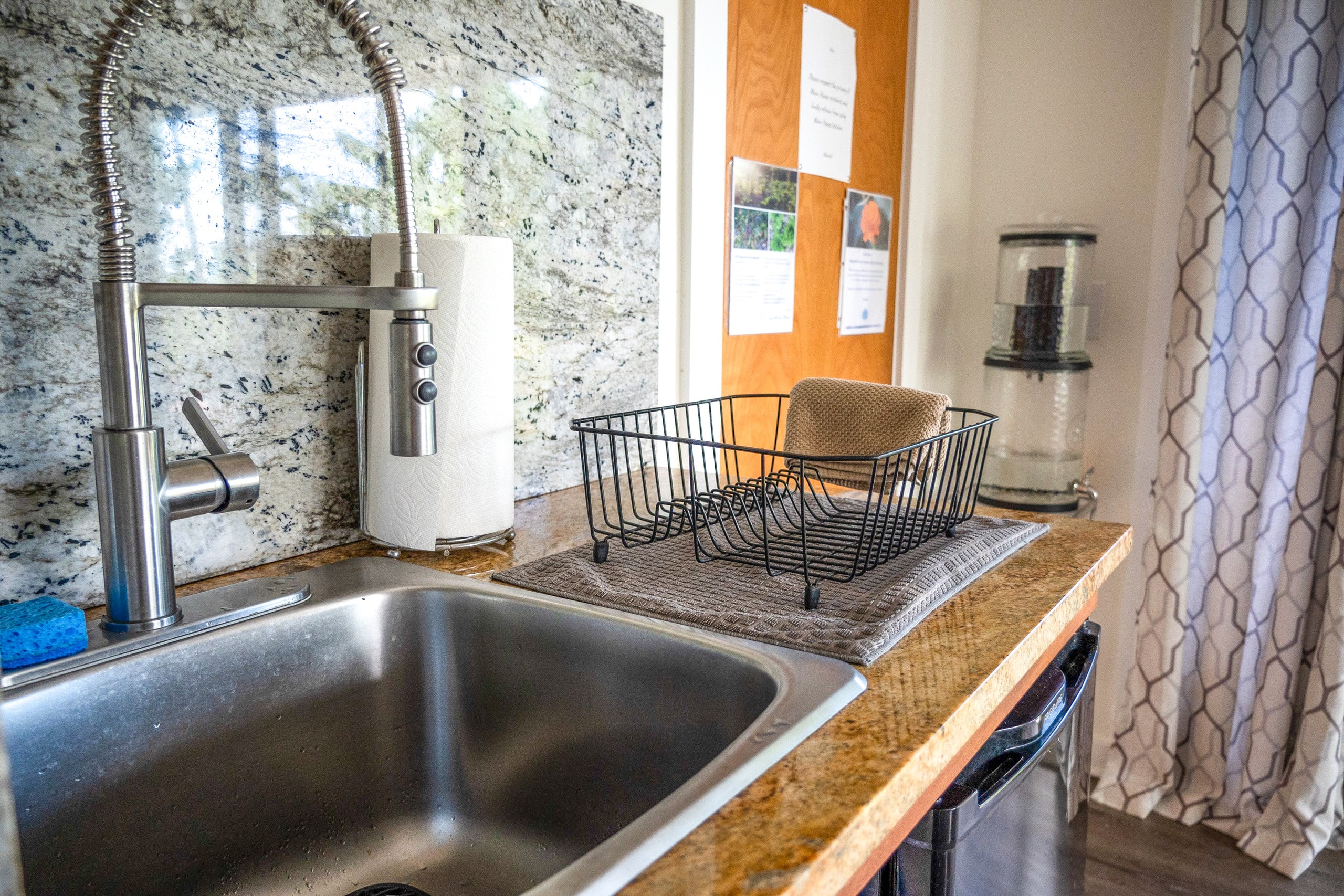 Unplug and Reset: Sunset Suite with Ocean View - Photo 7