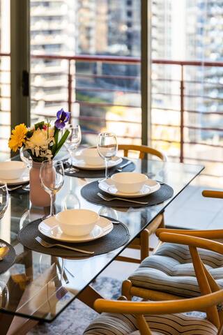 Luxury 3BR City View in Southbank Next to CROWN gallery image 2