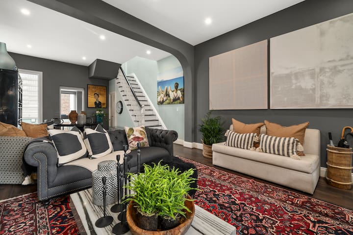 526 Lovely 3 Bedroom Terrace. Location Plus.