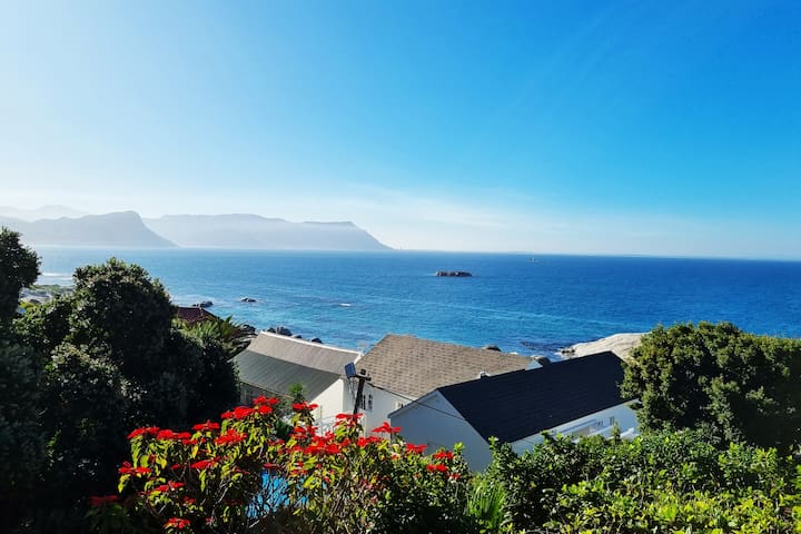 Boulders Beach House with beautiful views